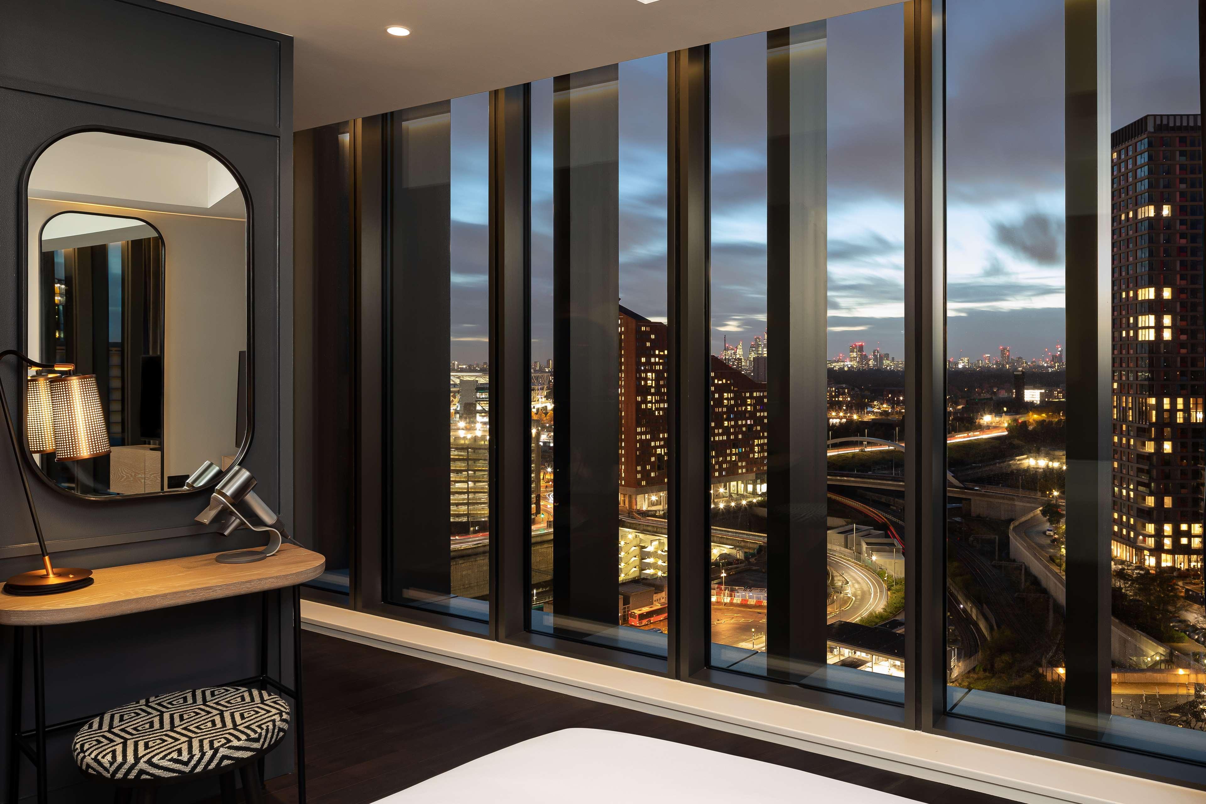 The Gantry London Curio Collection By Hilton Hotel Ngoại thất bức ảnh